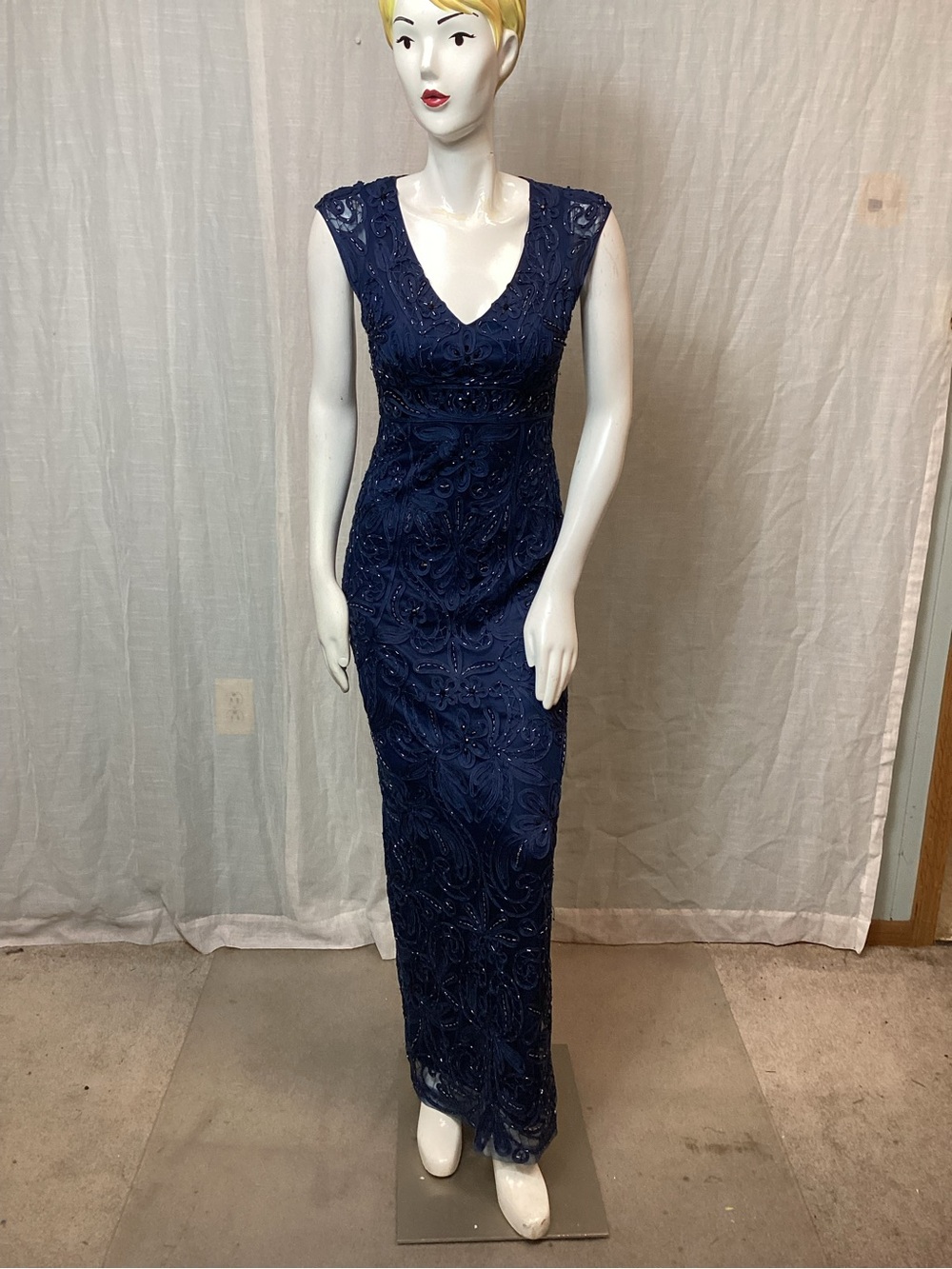 Sue Wong Nocturne Navy Blue Beaded Illusion Gown; Size: 0